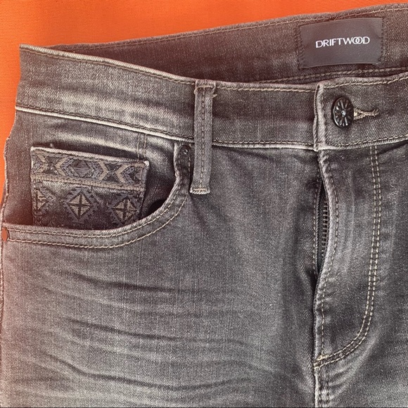 Driftwood Jackie Embroidered Skinny Jeans in Dark Grey — Size 27 - Picture 4 of 10